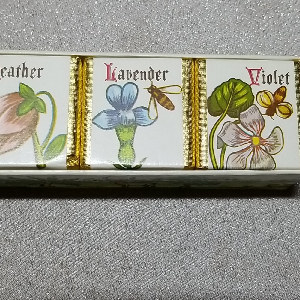 VTG Crabtree & Evelyn London Bath Cubes